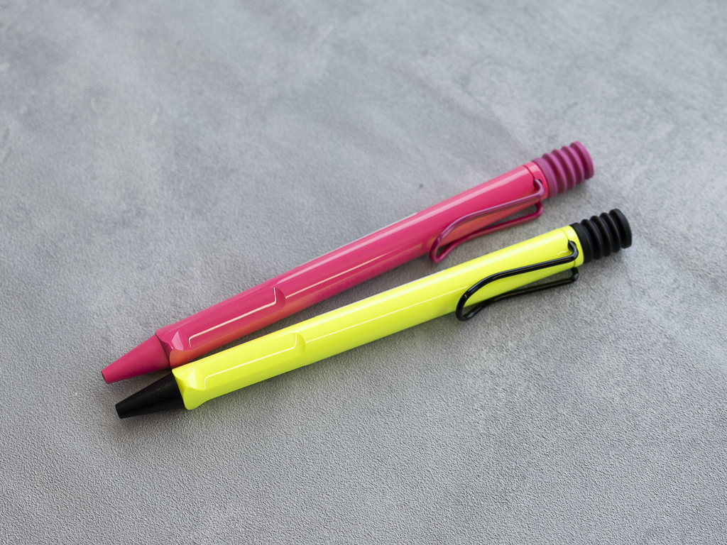 LAMY サファリ ネオン BP M16