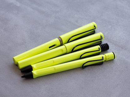 LAMY サファリ ネオン 0.5ペンシル